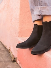 TOMS Charlie Black Leather Chelsea Boots - Image 6 of 11