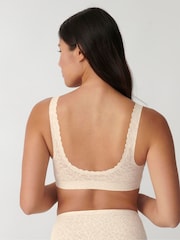 Sloggi Zero Feel Lace 2.0 Non Wired Bralette - Image 3 of 6