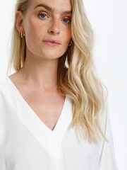 Cream Feng White V-Neck Blouse - Image 3 of 5