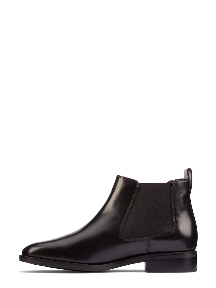 Clarks Black Leather Ria Chelsea Boots - Image 2 of 7