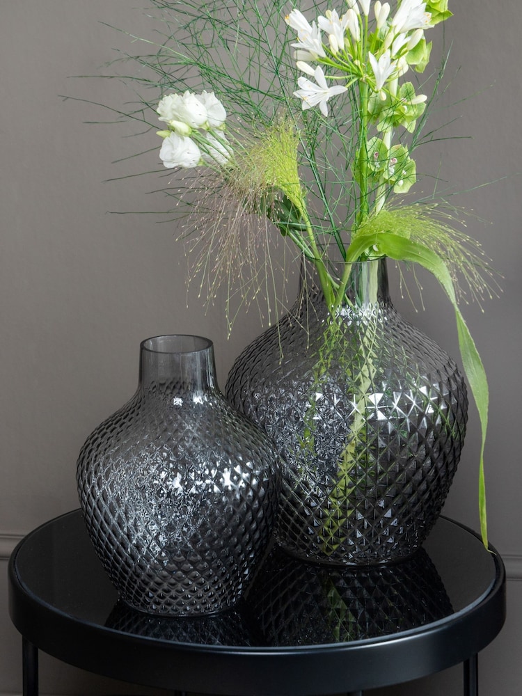 pt, Grey Glass Vase - Image 1 of 4