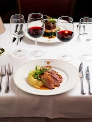 Virgin Experience Days Three Course Dining Experience and Cocktail for Two at Marco Pierre White's London Steakhouse - Image 2 of 4