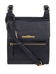 Pure Luxuries London Kempston Leather Cross-Body Bag - Image 2 of 6
