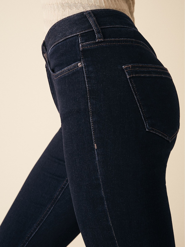 Reiss Indigo Lux Mid Rise Skinny Jeans - Image 5 of 5