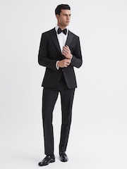 Reiss Poker modern fit smokingjasje met satijnen revers - Image 3 of 7