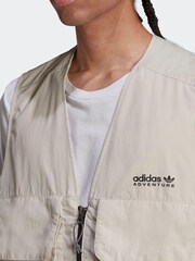 Chaleco con varios bolsillos Adventure de adidas Originals - Imagen 4 de 5