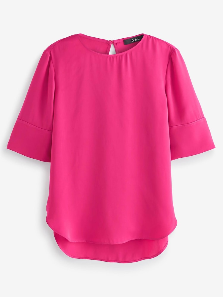 Pink - Formell T-Shirt-Top mit kurzen Ärmel aus Satin mit abgerundetem Saum - Bild 4 von 4 Pink - Formell T-Shirt-Top mit kurzen Ärmel aus Satin mit abgerundetem Saum - Bild 4 von 4