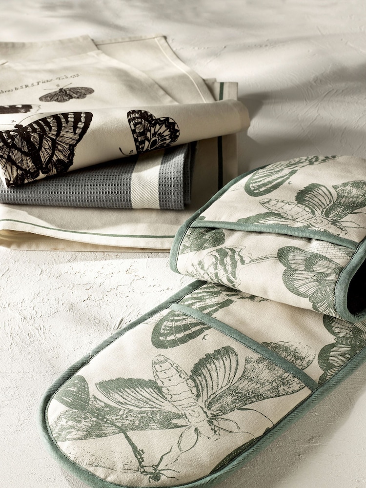 Kew Gardens Green 100% Cotton Double Oven Gloves - Image 2 of 5