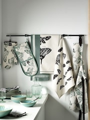 Kew Gardens Green 100% Cotton Double Oven Gloves - Image 3 of 5