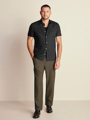 Black Standard Collar Linen Blend Short Sleeve Shirt - Image 2 of 8