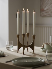 Set of 4 White Dripless Colour Dinner Candles - Image 2 of 3