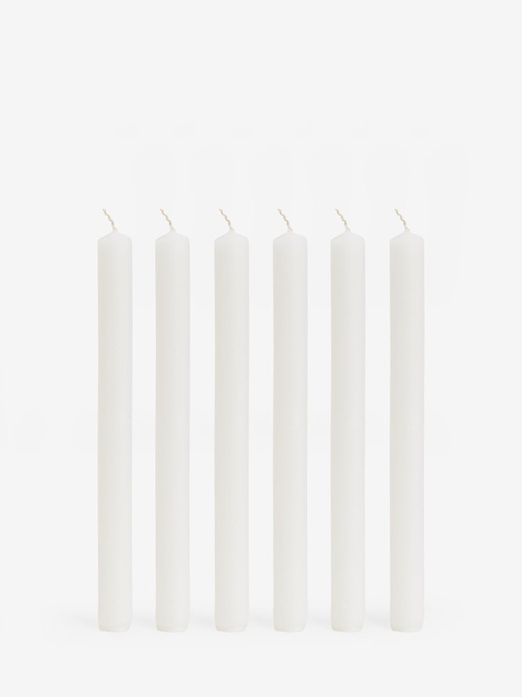 Set of 4 White Dripless Colour Dinner Candles - Image 3 of 3