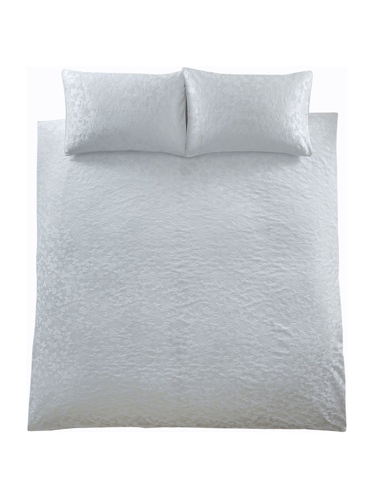 Wedgwood White Wild Strawberry 100% Cotton Duvet Cover and Pillowcase Set - Image 4 of 4