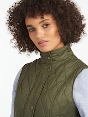 Barbour® Green Otterburn Quilted Gilet - Image 4 of 7