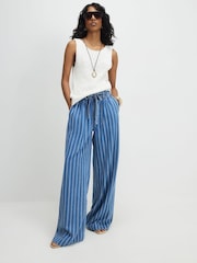 River Island Blue Mid Rise Stripe Wide Leg Paperbag Jeans - Image 3 of 4
