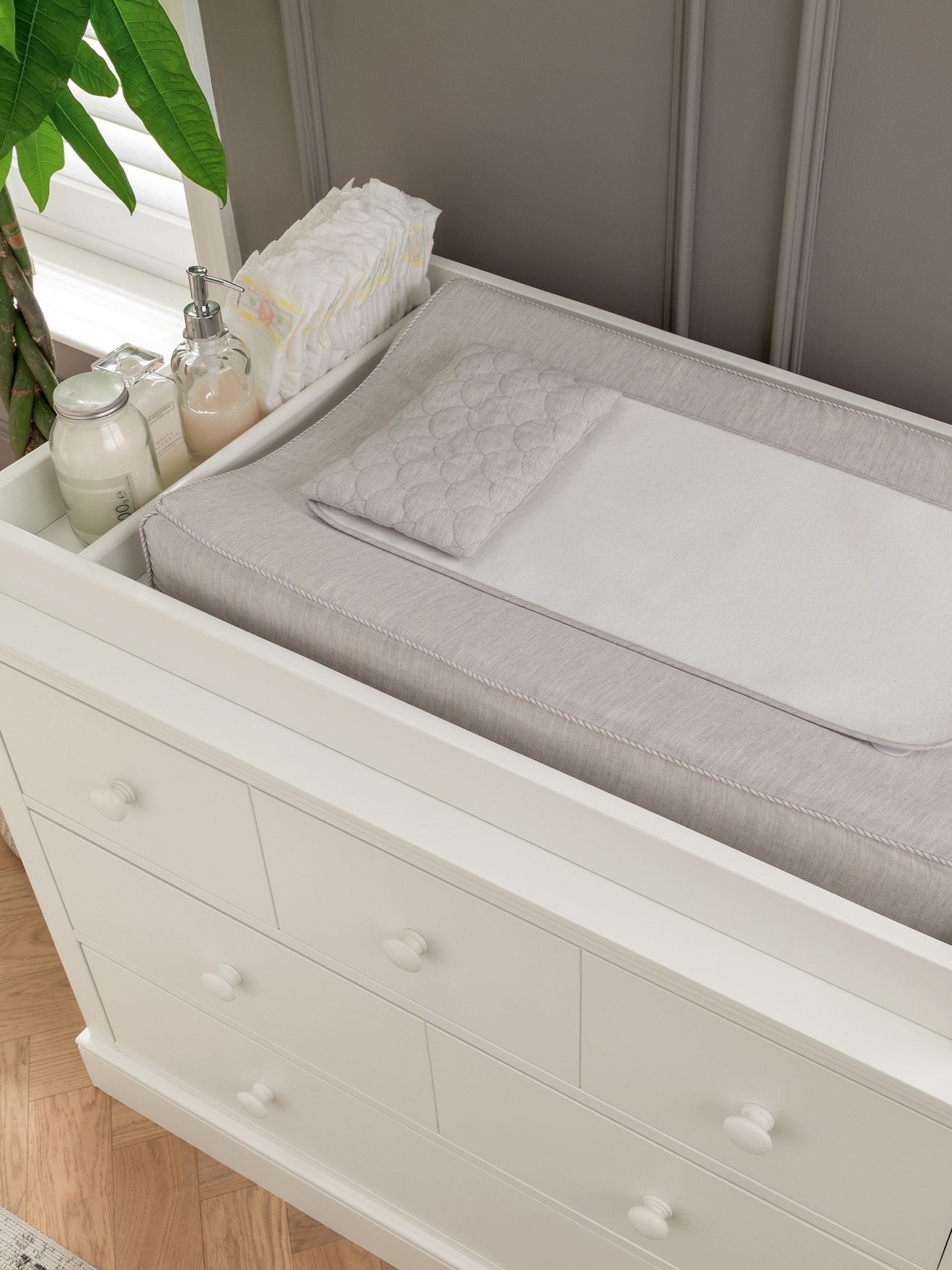 Buy Mamas Papas White Oxford Dresser Changer from the Next UK online shop