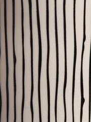 Cox & Cox Black Garden Three Monochrome Standing Planters - Image 2 of 7