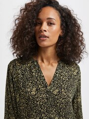 Kaffe Black Turbo V-Neck Blouse - Image 4 of 6