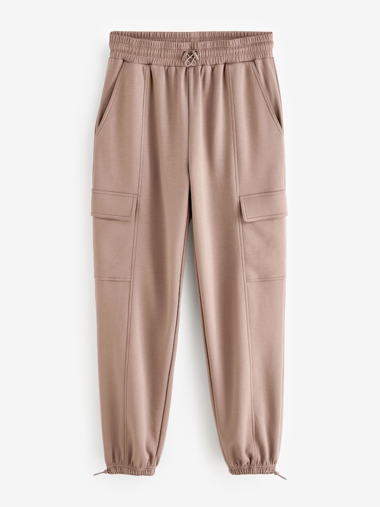 Taupe - Parachute Cargohose aus Jersey - Bild 1 von 7 Taupe - Parachute Cargohose aus Jersey - Bild 1 von 7
