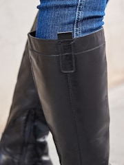 Schwarz - Forever Comfort Kniehoher Lederstiefel mit Blockabsatz - Bild 5 von 9