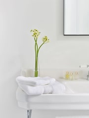 Jasper Conran London White Zero Twist Lightweight Soft Fast Drying 100% Cotton Towel - Image 2 of 5