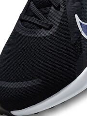 Nike Black/Purple Quest 5 Road Running Trainers - Image 8 of 9