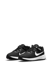 Nike Black/White Revolution 6 FlyEase Junior Trainers - Image 5 of 11