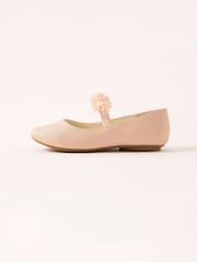 Hellpink - Monsoon Ballerinas in schimmernder Optik mit Zierblume - Bild 1 von 3