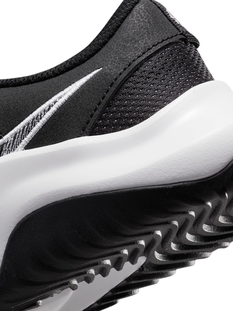 Nike Black/White Legend Essential 3 Training Trainers - Image 11 of 11