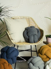 Подушка из букле с декоративным узлом furn. - Изображение 2 из 4