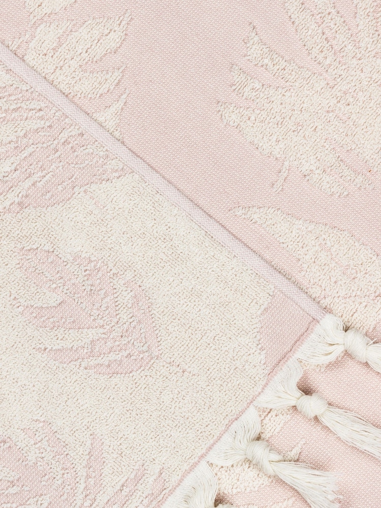 furn. Blush Pink 100% Cotton Tropics Hamman Style Tassel Bath Towel - Image 6 of 6