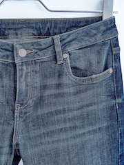 Authentic Blue - Own. Tiefe Stretch-Jans mit ausgestelltem Bein und Saumschlitzen hintern - Bild 5 von 9