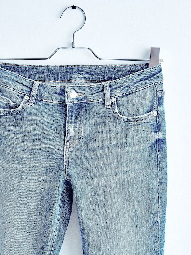 Mittelblau - Own. Tiefe Stretch-Jans mit ausgestelltem Bein und Saumschlitzen hintern - Bild 14 von 14
