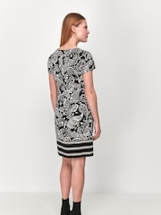 M&Co Black Border Print Shift Dress - Image 2 of 4