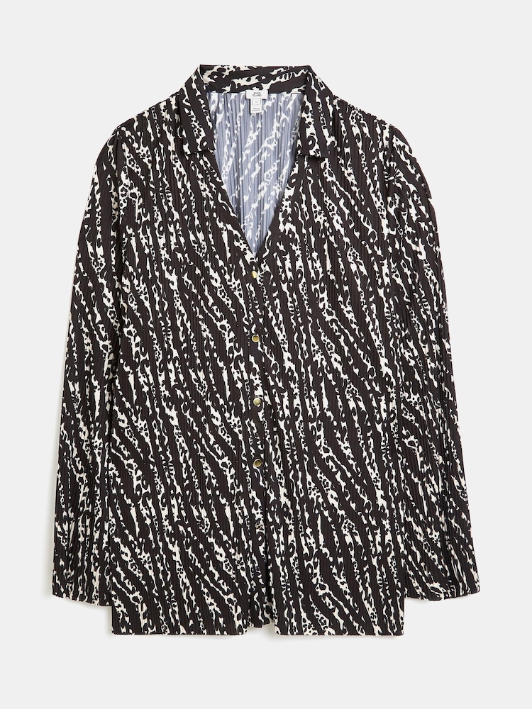 River Island Blue Long Sleeve Plisse All Over Print Shirt - Image 4 of 4