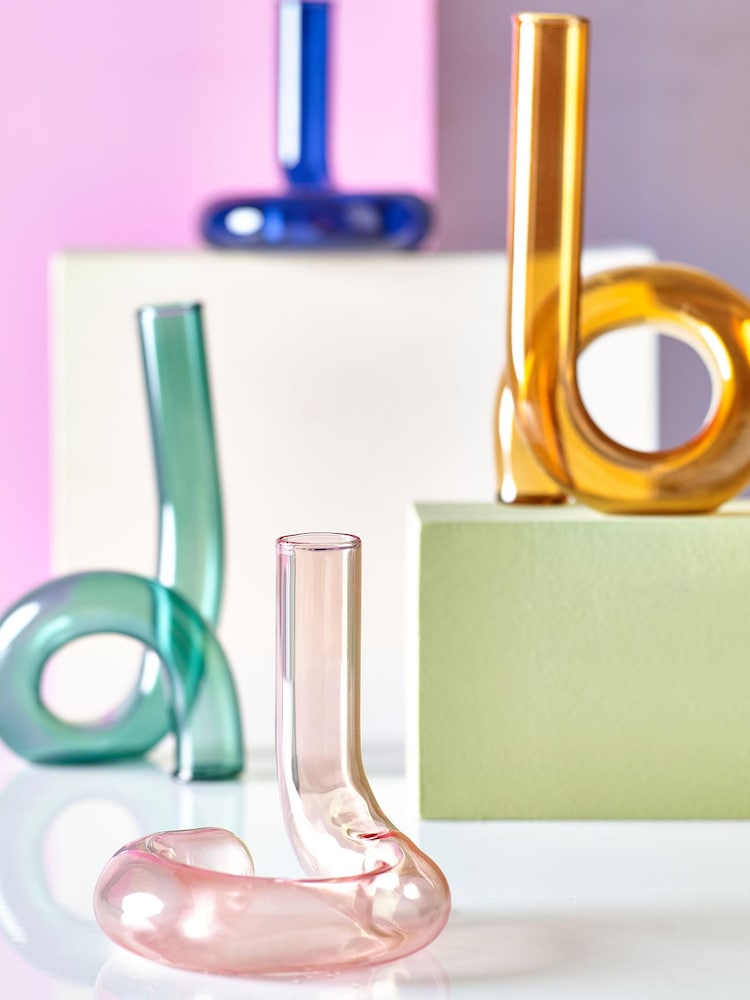 Novogratz Pink Vase - Image 1 of 8 Novogratz Pink Vase - Image 1 of 8