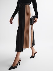 Reiss Black/Camel Ava Colourblock Pleated Midi Skirt - Image 3 of 5