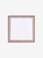 Nina Campbell Set of 4 White/Pink/Green Pattern Trim Napkins - Image 3 of 3