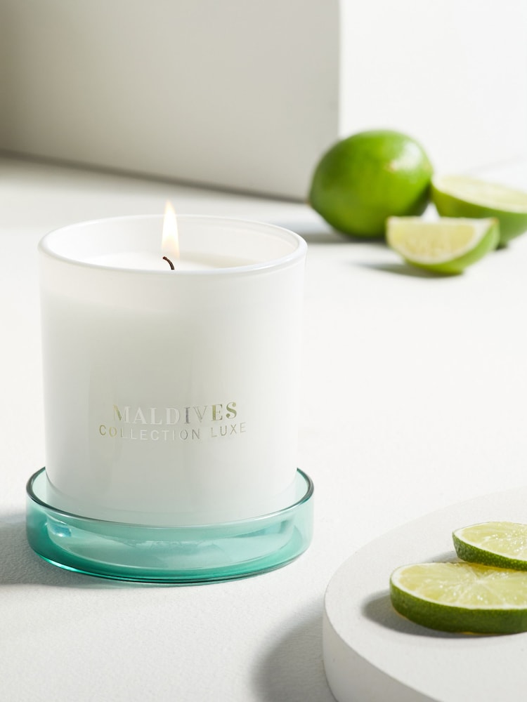 Teal Blue Collection Luxe Maldives Waterlily and Musk Scented Candle - Image 1 of 4