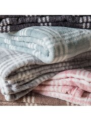 Gallery Home Grey Teddy Checked Rolled Fleece Throw - Image 2 of 2