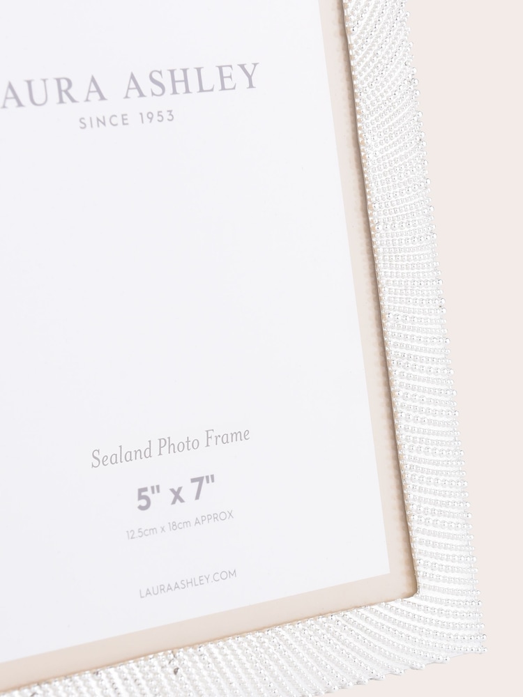 Laura Ashley Silver Sealand Silver Plated Picture Frame - Image 4 of 5