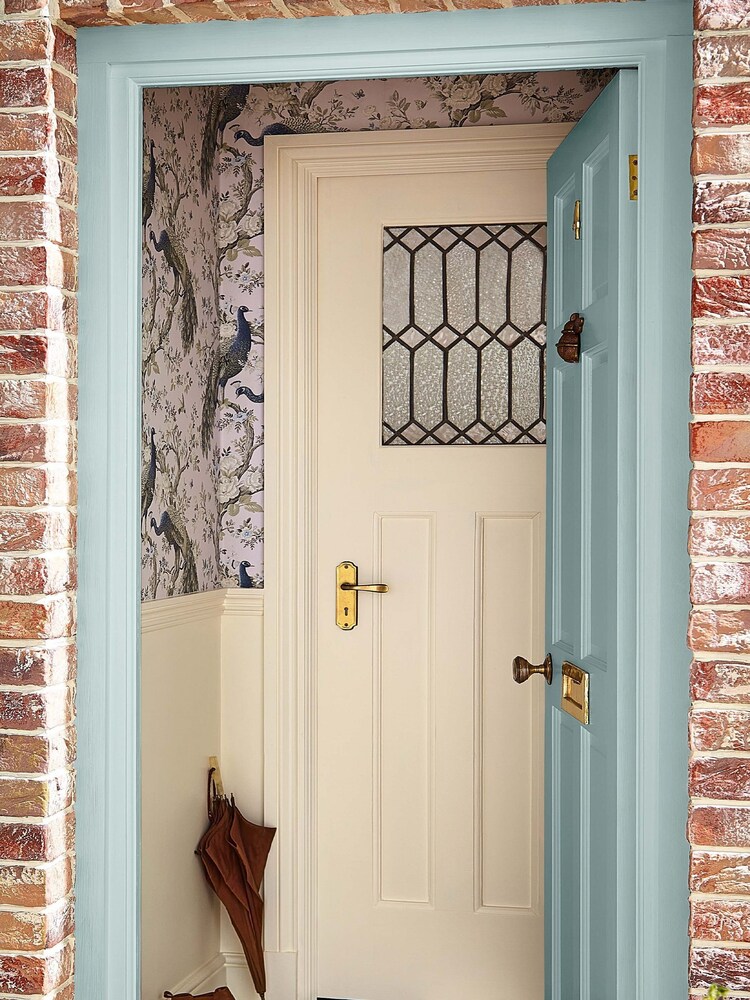 Laura Ashley Duck Egg Blue Exterior Eggshell Paint - Image 1 of 5 Laura Ashley Duck Egg Blue Exterior Eggshell Paint - Image 1 of 5