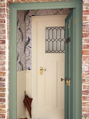 Laura Ashley Hedgerow Green Exterior Eggshell Paint - Image 1 of 5