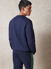 Lacoste Classic Fit Brushed Fleece Sweatshirt - Image 2 of 5