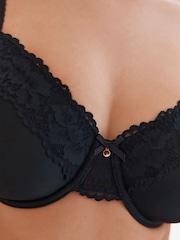 Black DD+ Minimiser Full Cup Bra - Image 6 of 13