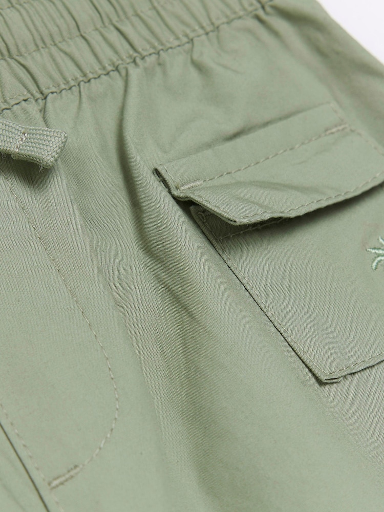 River Island Green Boys Cargo Shorts - Image 4 of 4