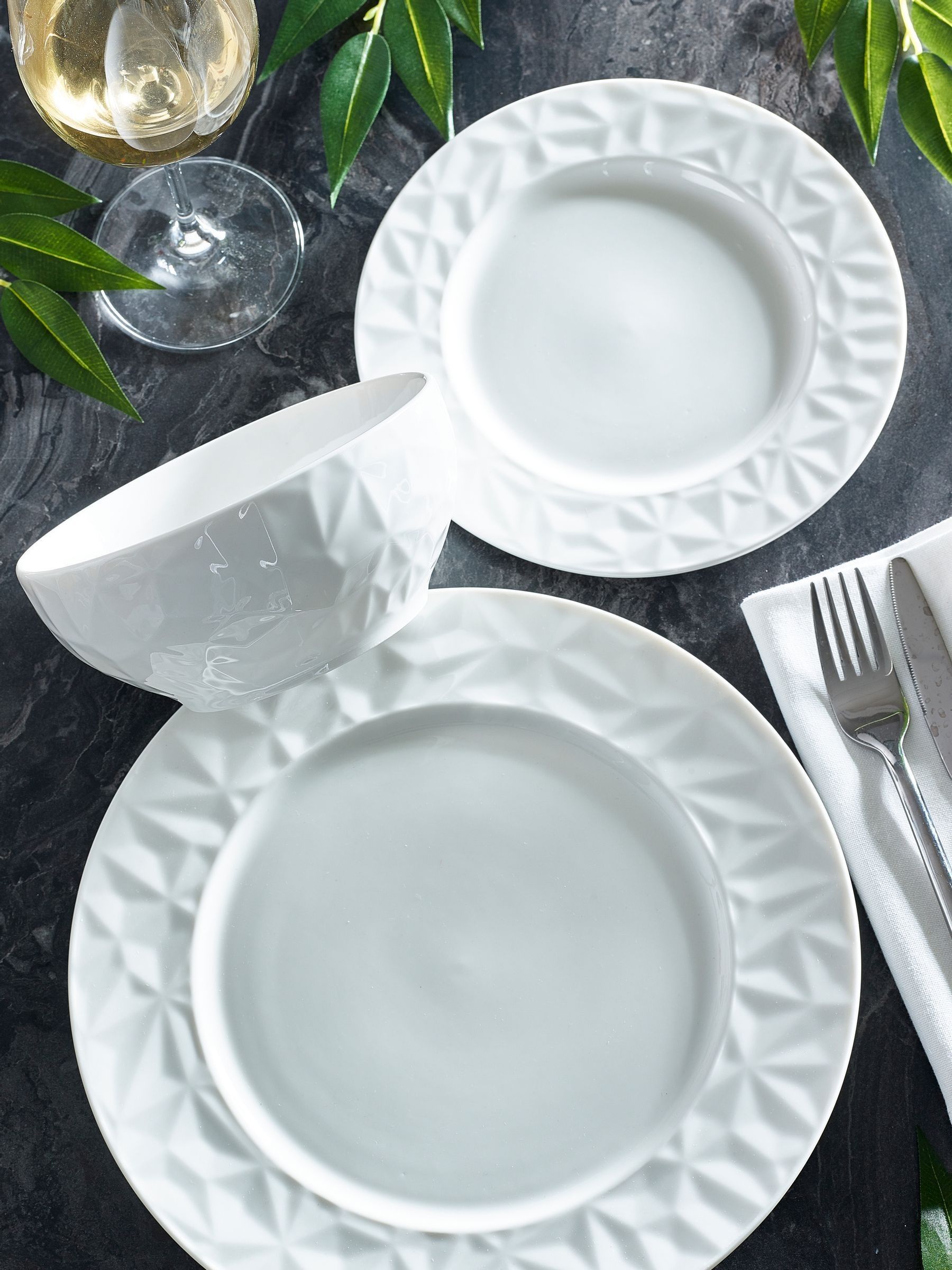 Premium dinner set top