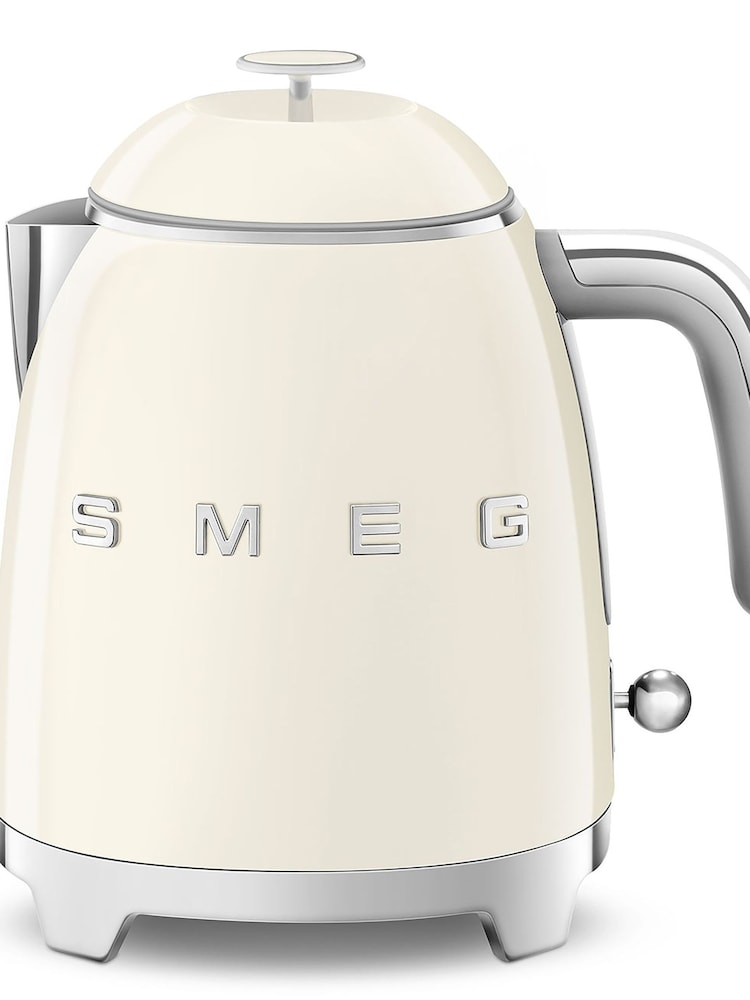 Smeg Cream 50's Style Mini Kettle - Image 9 of 9