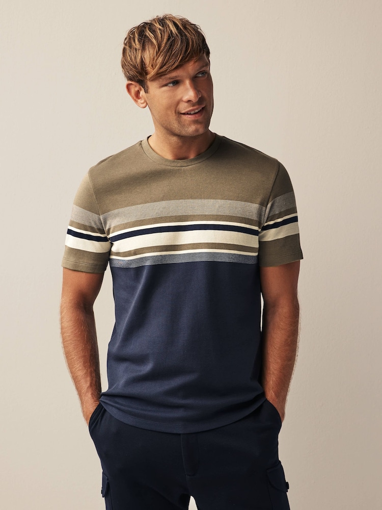 Marineblau/Neutral - Block-T-Shirt aus 100 % Baumwolle - Bild 1 von 7 Marineblau/Neutral - Block-T-Shirt aus 100 % Baumwolle - Bild 1 von 7