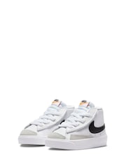 Nike White/Black Blazer 77 Mid Infant Trainers - Image 3 of 10